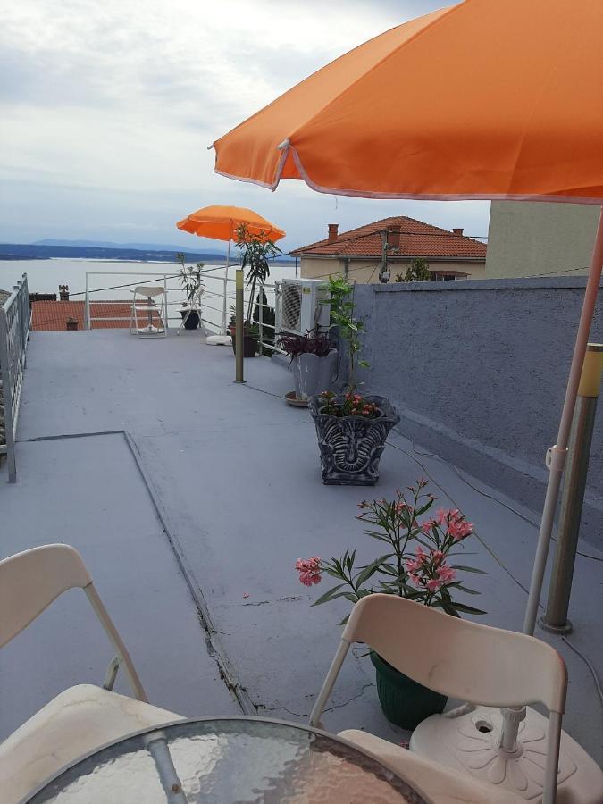 App Borna Apartment Crikvenica Bagian luar foto